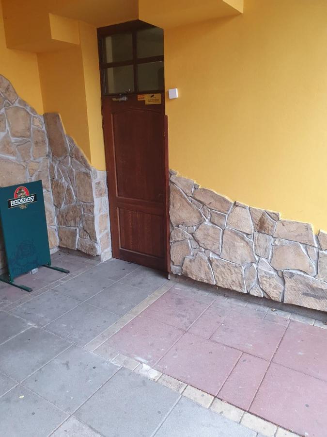 Apartman V Centre Mesta Мартин Екстериор снимка