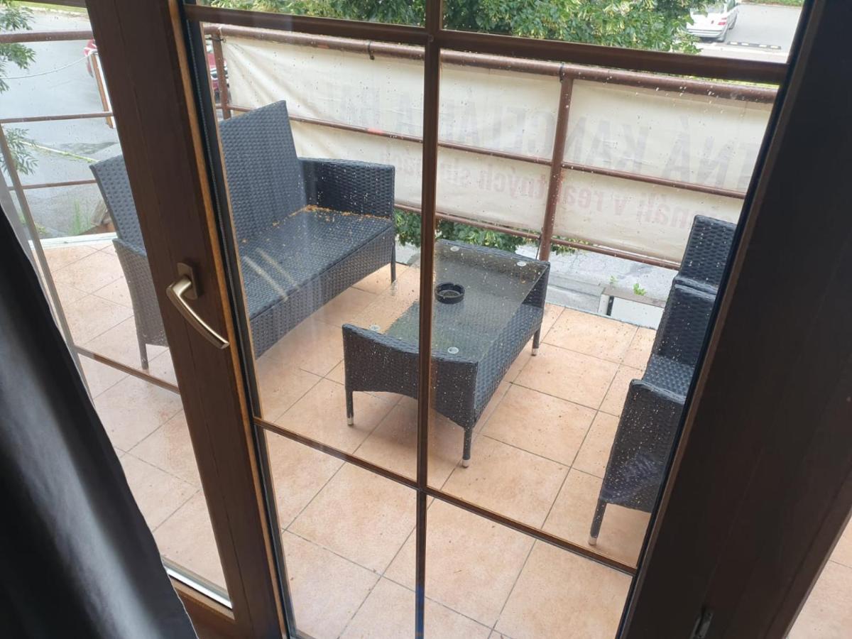 Apartman V Centre Mesta Мартин Екстериор снимка